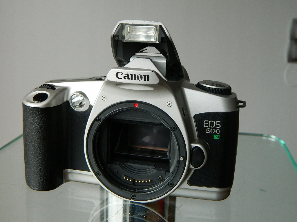 CANON EOS 500 N