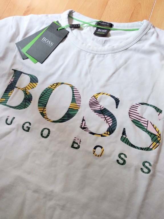 HUGO BOSS/t-shirt XL/ seria Green!!