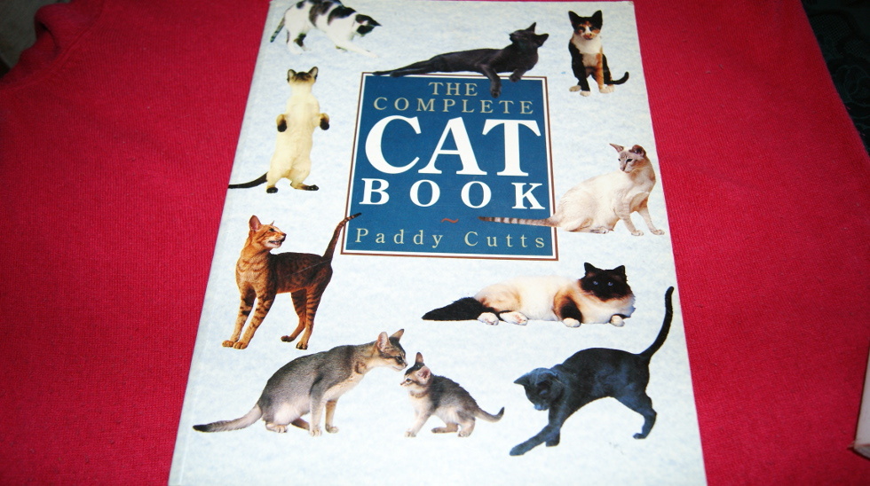 The Complete Cat Book - gruba książka o kotach