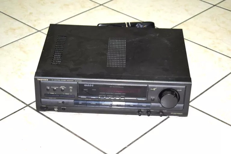AMPLITUNER TECHNICS SA-EX500 5.1 PILOT SPRAWNY TANIO