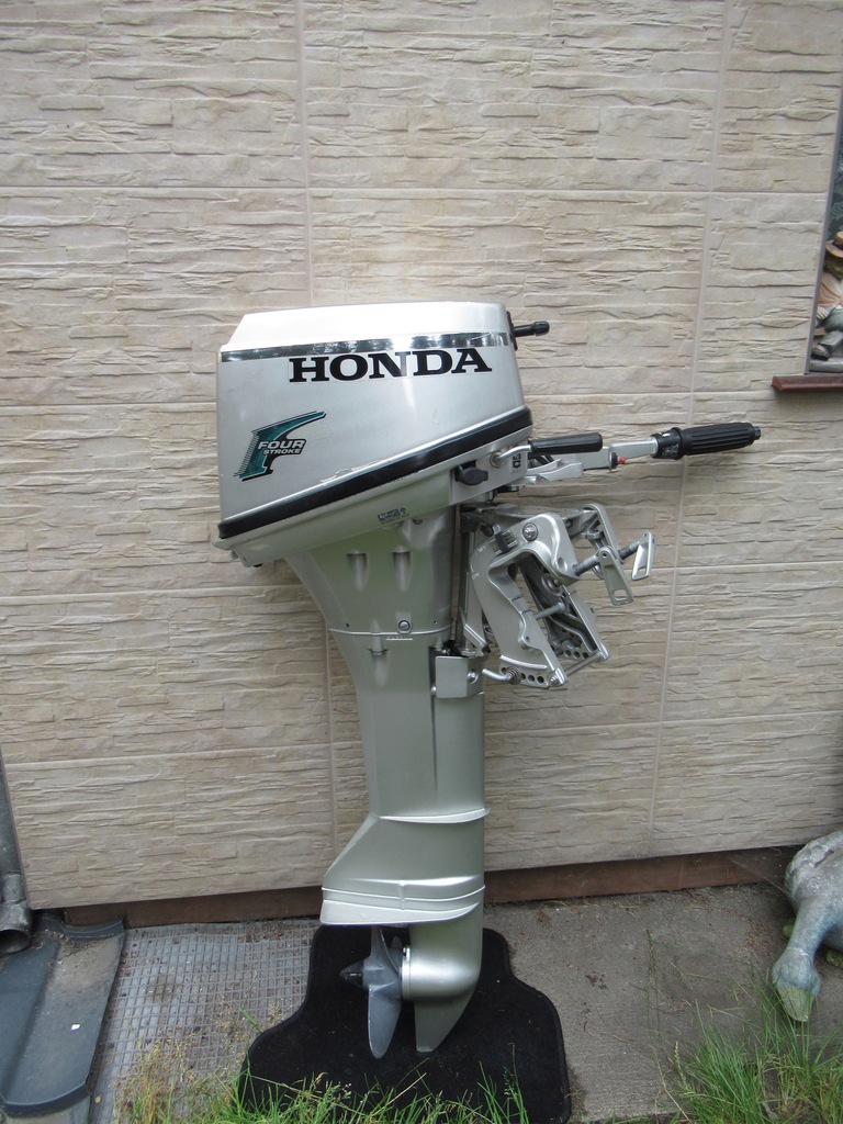 Silnik zaburtowy Honda BF6B 6KM