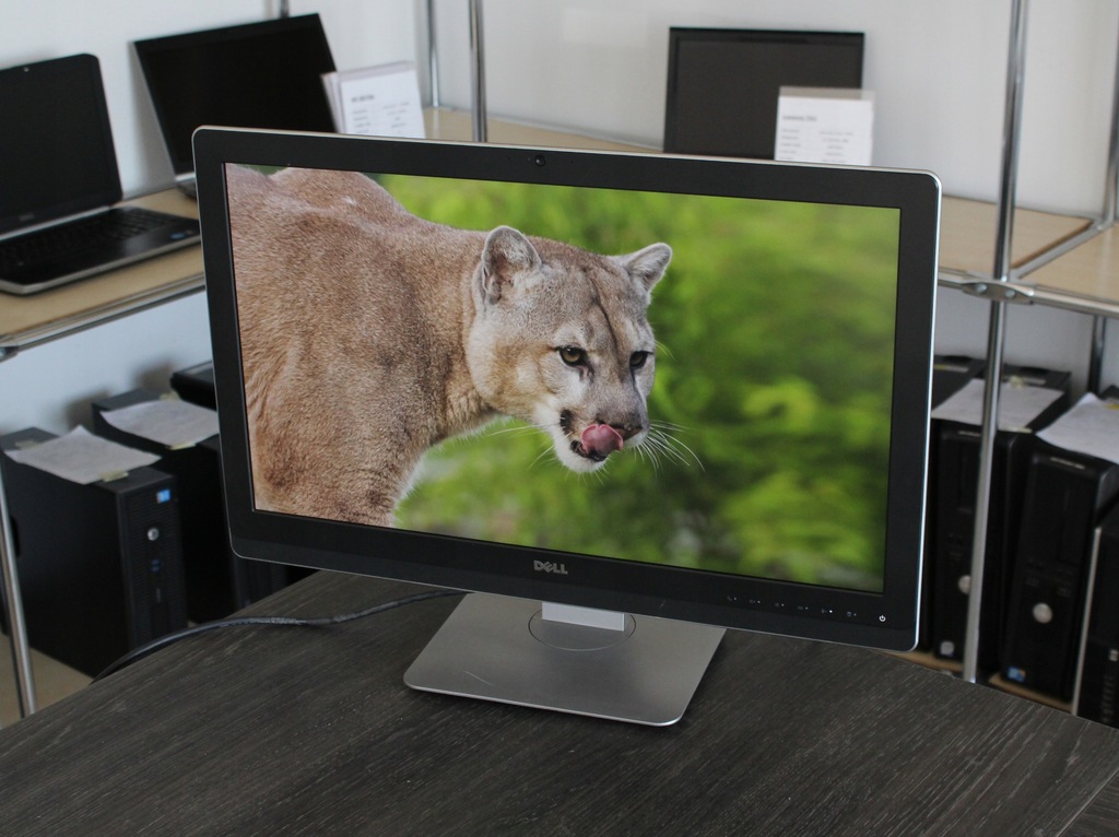 Monitor Dell UZ2315H 23'' FHD LED IPS Kamera Audio 7630580030