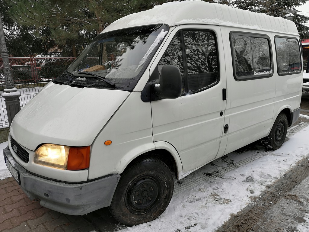 Ford Transit 2.5 D 9 osób Klima Webasto