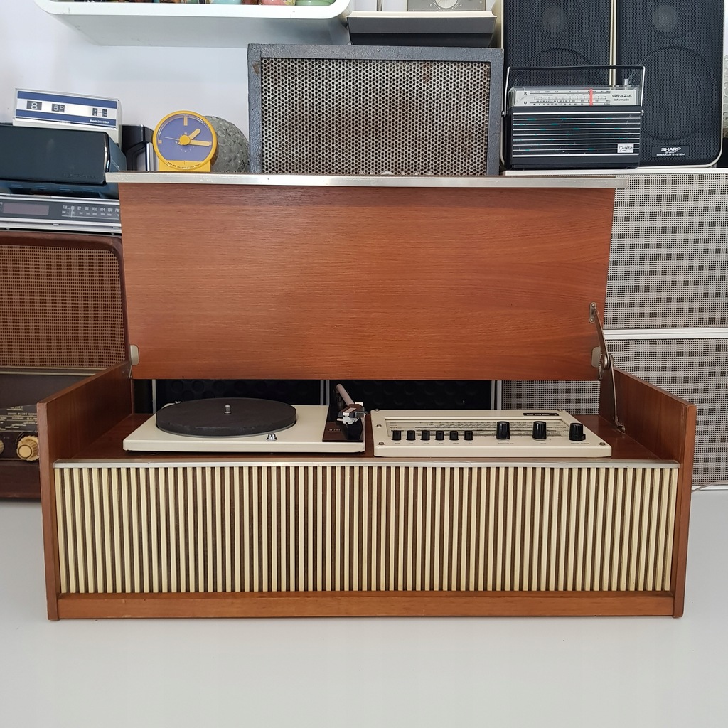 Radio Lampowe z Gramofonem Wega 530 Phonosuper Braun