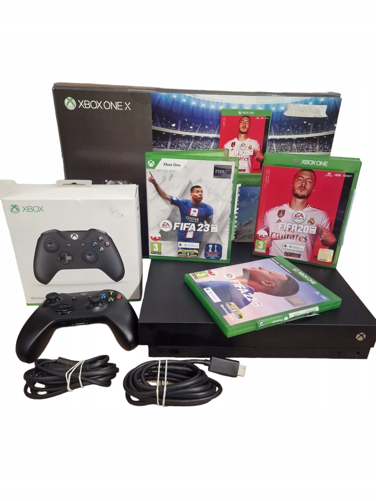 KONSOLA XBOX ONE X ZESTAW + GRY FIFA PUDEŁKO 1TB