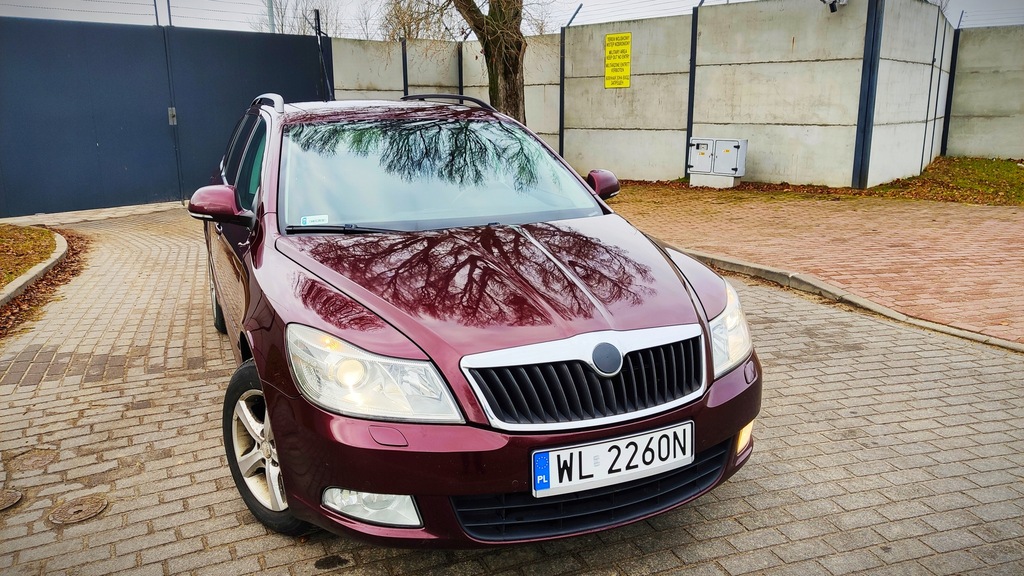 Купить Skoda Octavia II FL 1.8TSI комби: отзывы, фото, характеристики в интерне-магазине Aredi.ru