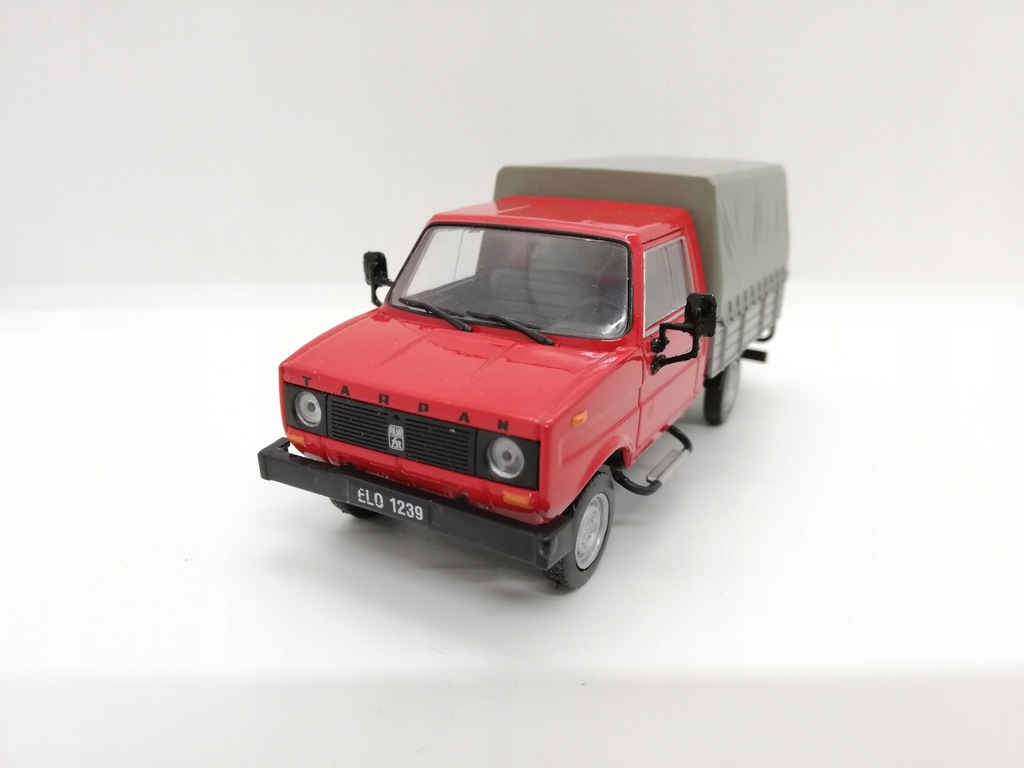 Tarpan 239 Kultowe Auta PRL 1:43