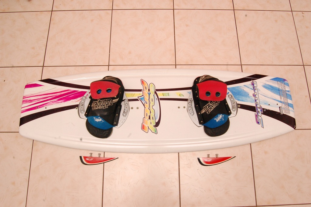 Wakeboard Liquid Force Squirt + pokrowiec.