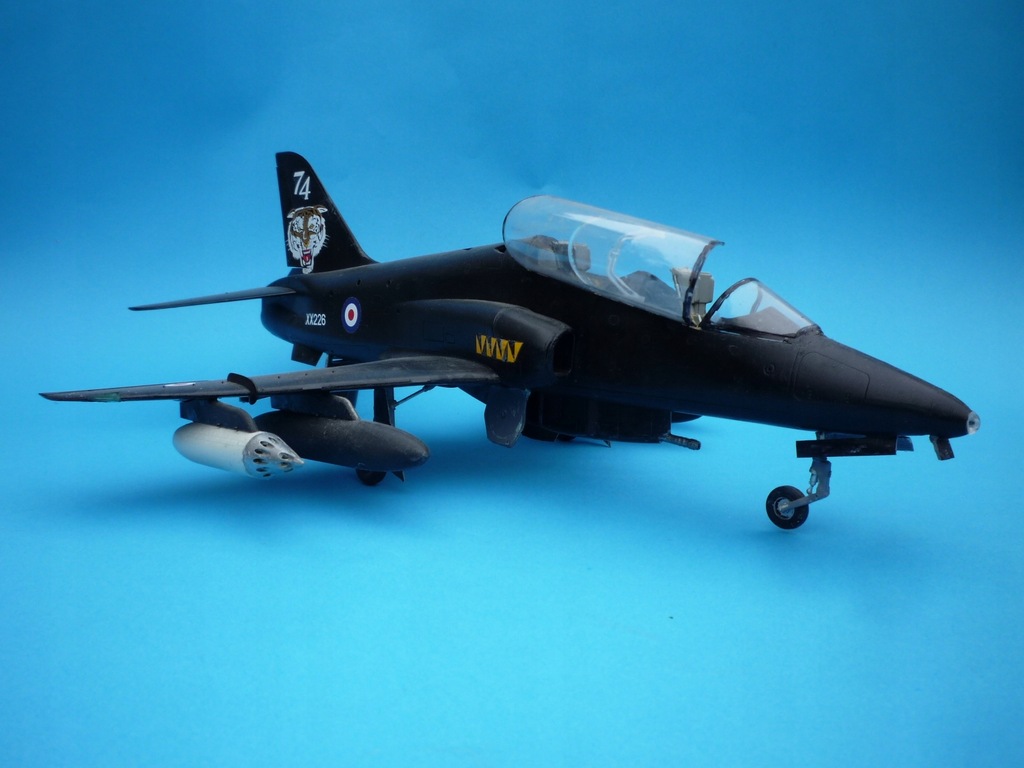 GOTOWY MODEL 1; 32 HAWK BA1