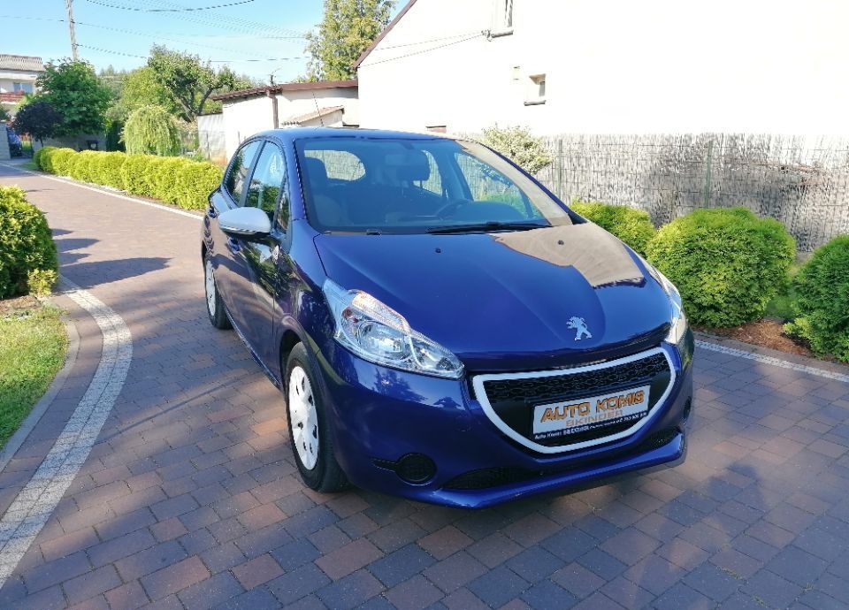 Купить Peugeot 208*LIKE*сервис*PDC*1 wl*Гарантия: отзывы, фото, характеристики в интерне-магазине Aredi.ru