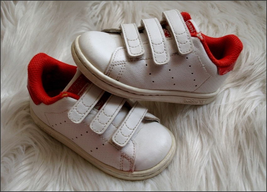 Buty sportowe ADIDAS STAN SMITH białe skóra r.23