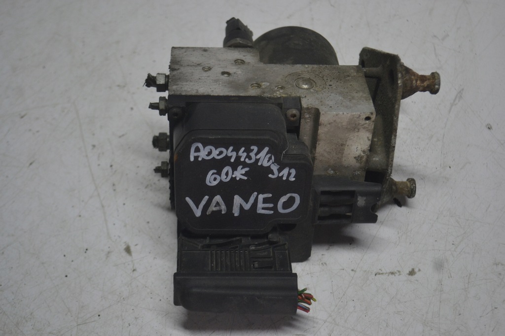 POMPA ABS MERCEDES VANEO A0044310912