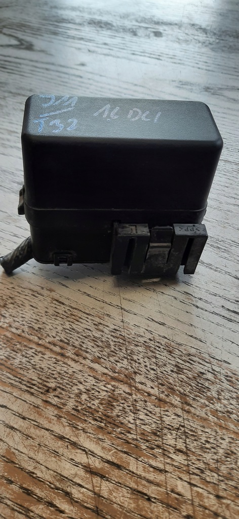 NISSAN X-TRAIL T32 1.6 DCI SKRZYNKA BEZPIECZNIKÓW - 10804620193 ...