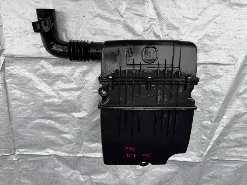 Fiat 500 lift obudowa filtra powietrza