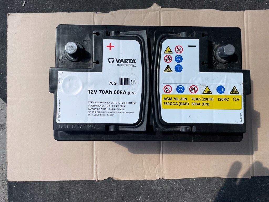 HYUNDAI KIA akumulator AGM 70Ah 608A 2020r 12233474591 oficjalne