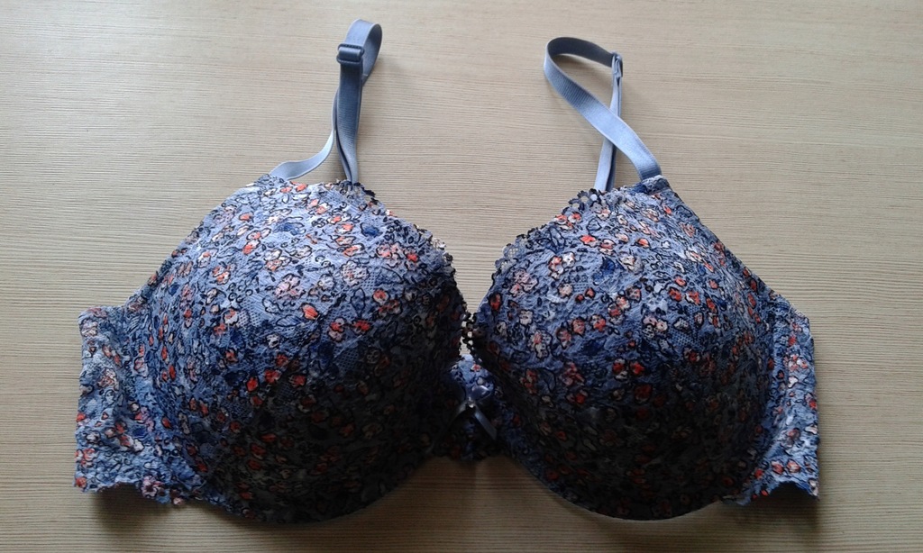 Biustonosz H&M usztywniany push-up r. 75D