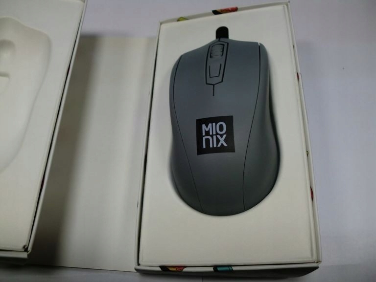 MYSZKA MIONIX AVIOR