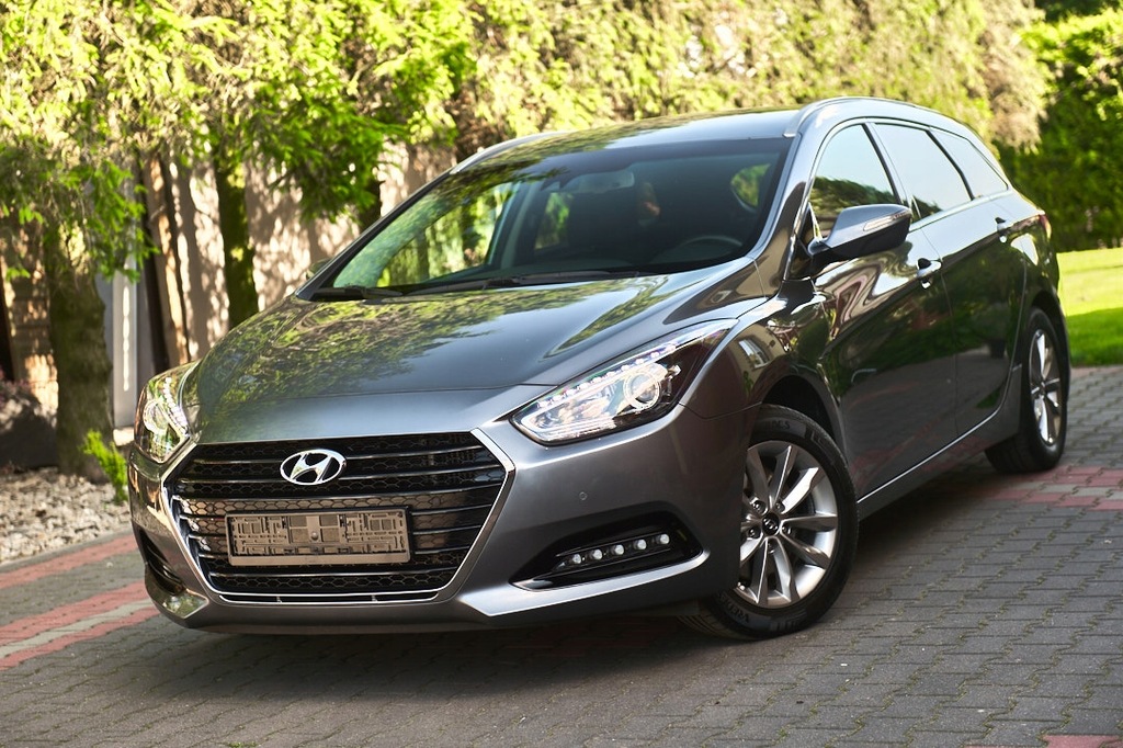 Купить HYUNDAI i40 _ КАМЕРА заднего хода _ Электр. рег. СТУЛ: отзывы, фото, характеристики в интерне-магазине Aredi.ru