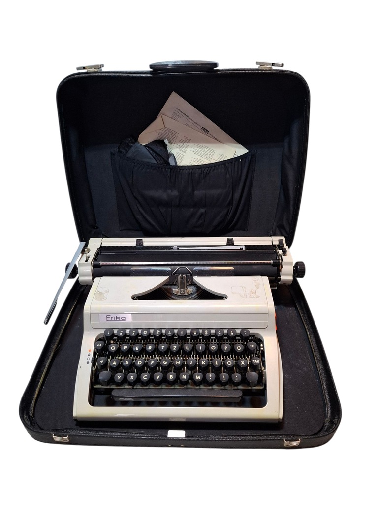 MASZYNA DO PISANIA ERIKA (D328)