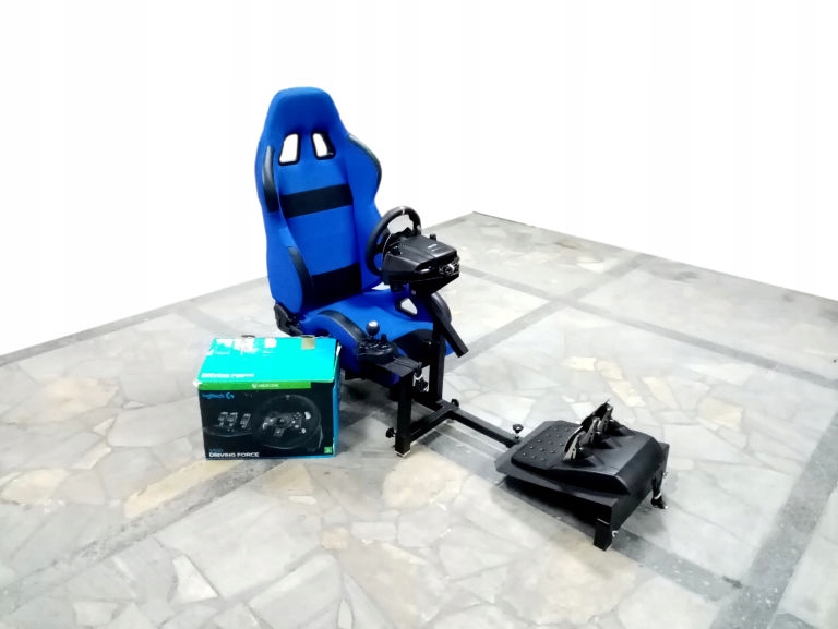 KIEROWNICA LOGITECH G920/ FOTEL PLAYSEAT/ STOJAK