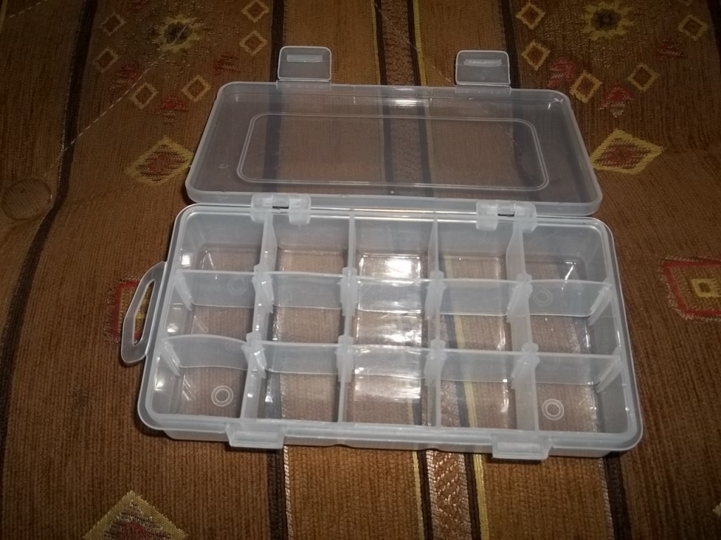 ORGANIZER PUDEŁKO 16 X 9 X 3,2 CM 15 PRZEGRÓDEK