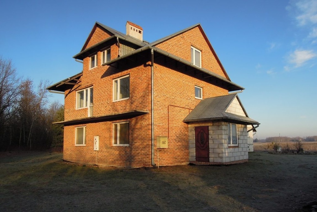 Dom, Wylewa, Sieniawa (gm.), 130 m²