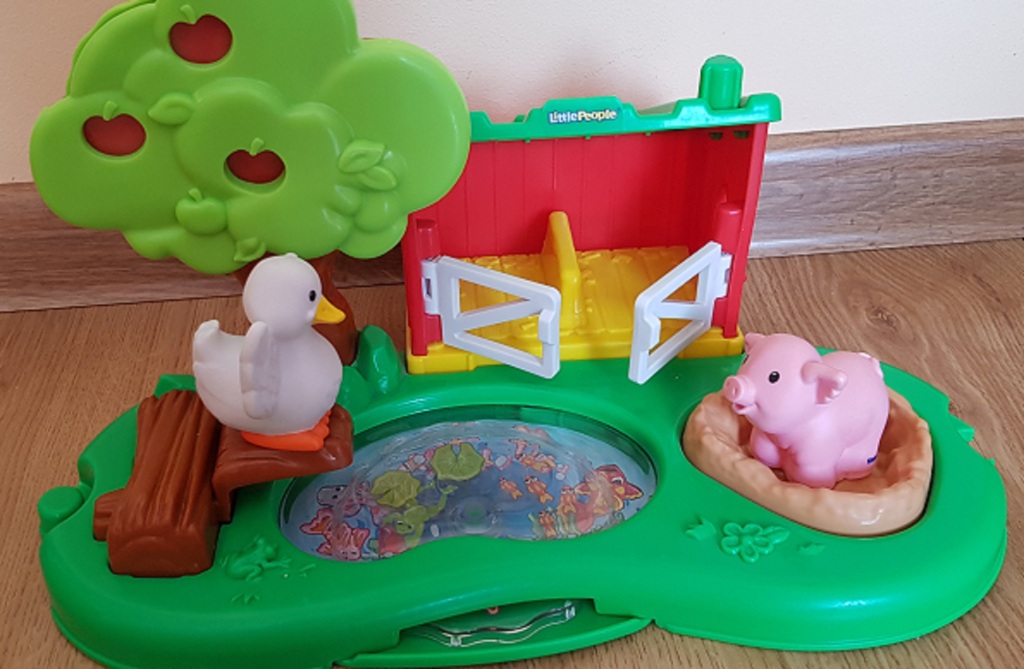 FISHER-PRICE STAW I ZAGRODA DLA ŚWINEK