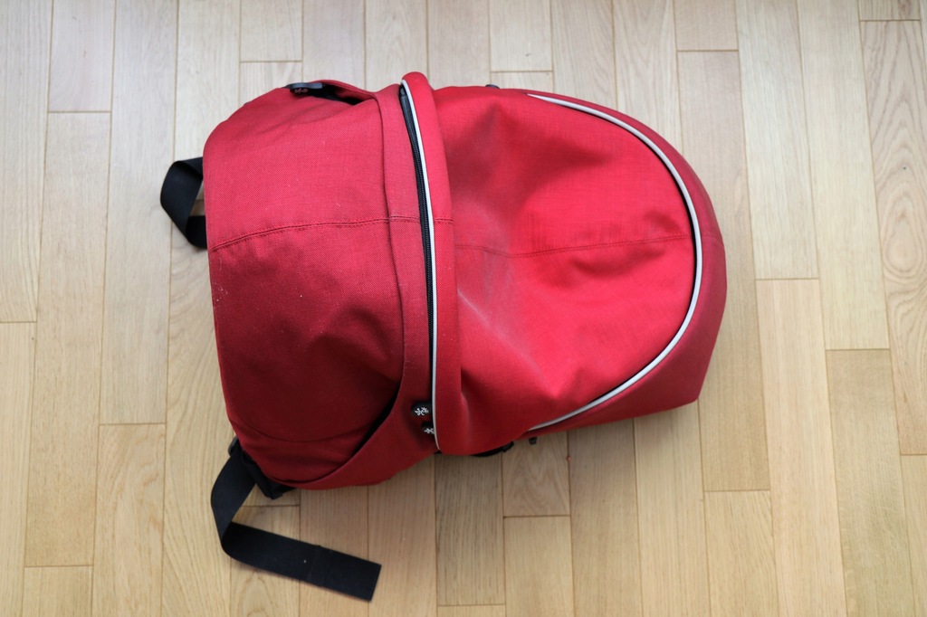 crumpler plecak fotograficzny czerwony