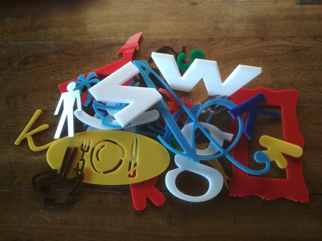 CIĘCIE LITER I KSZTAŁTÓW CNC - Wycinanie liter i form z plexi, dibondu, PVC