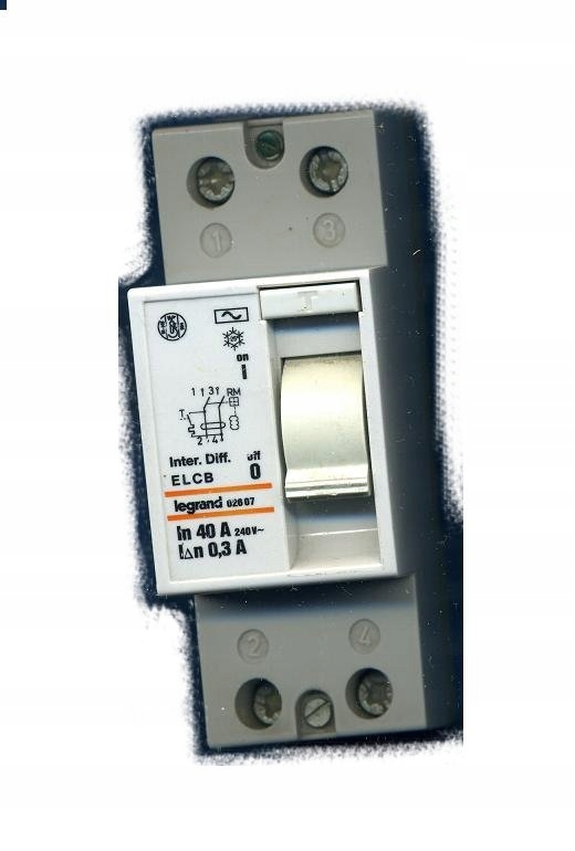 WYŁĄCZNIK RÓŻNICÓWKA AC 2P 40A 0,3A Legrand 02607