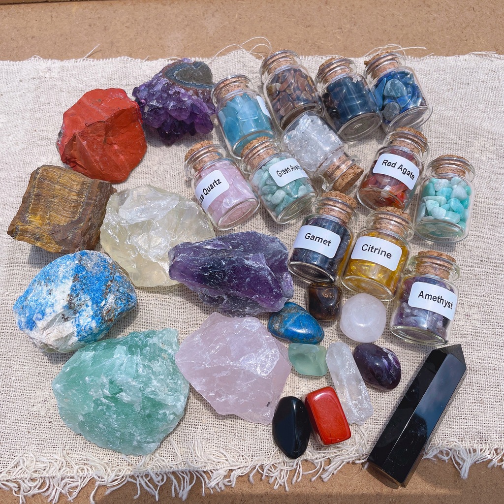 29 naturalny kryształ kamienie do Czakry ZESTAW