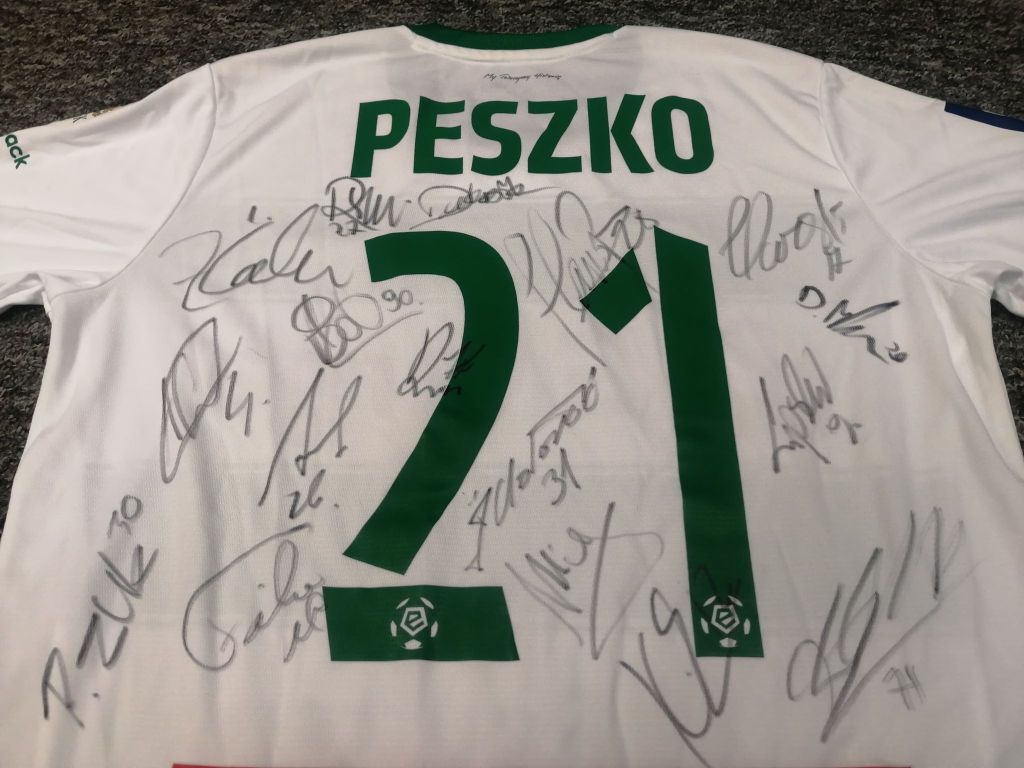 Peszko - koszulka (Lechia) z autografami