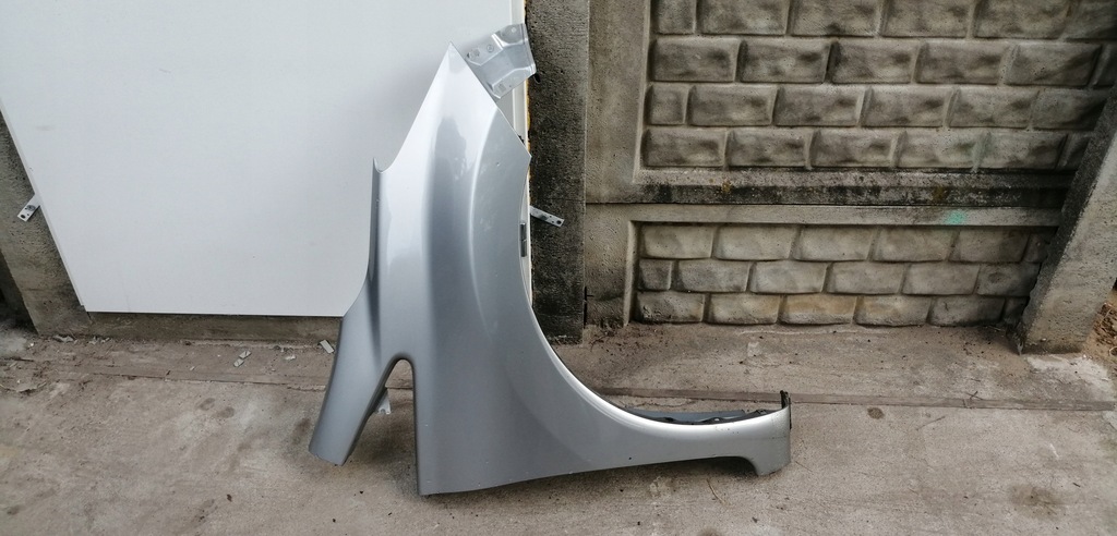 NISSAN NOTE E12 BŁOTNIK PRAWY PRZEDNI KOD KYO G - 8325326327 ...