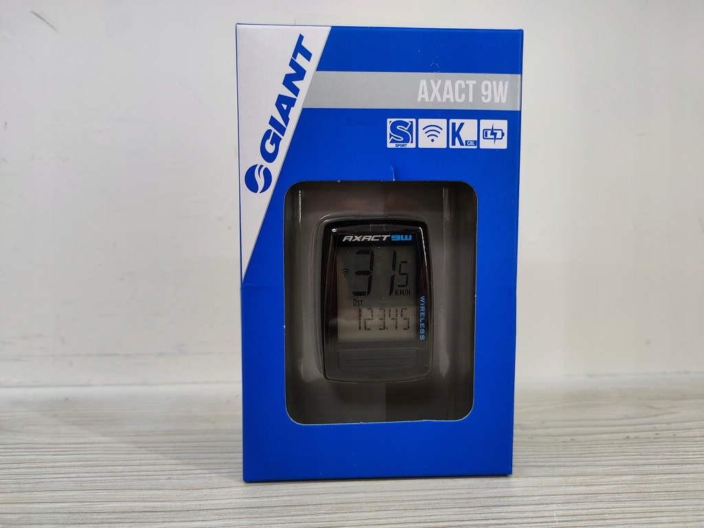 giant axact 9w