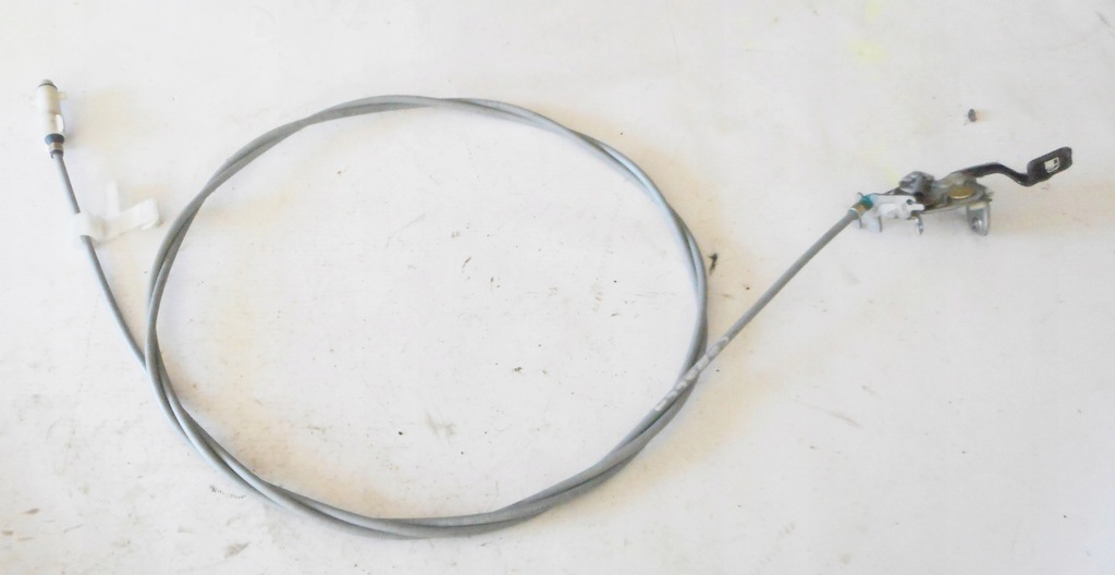 Toyota Corolla E12 linka uchwyt klapki paliwa