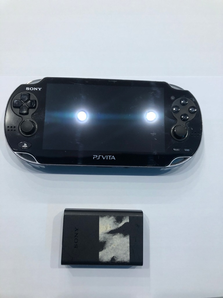 Konsola PS Vita PCH-1004