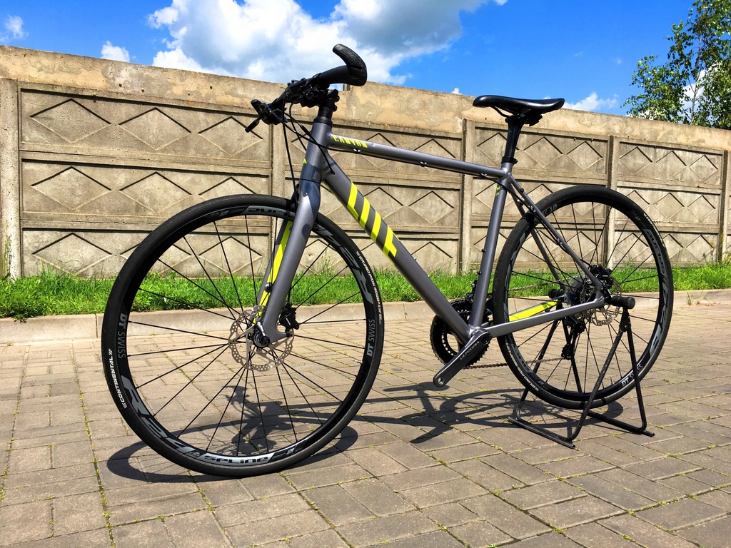 *POWYSTAWOWY CANYON ROAD LITE* SHIMANO ULTEGRA 11S