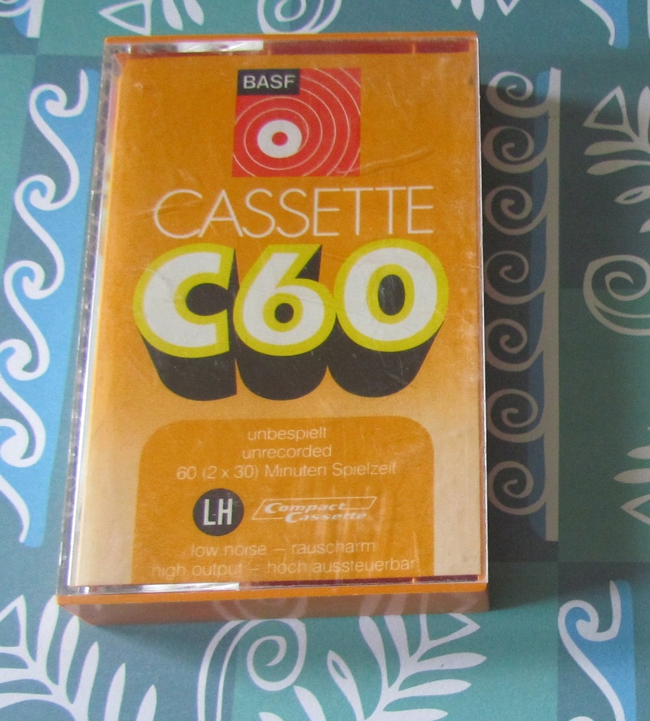 Kaseta magnetofonowa BASF LH cassette orange 60