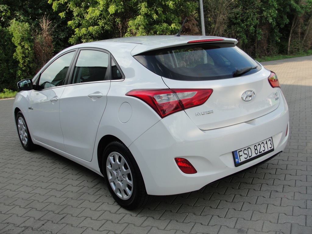 Купить HYUNDAI I30 2012 БЕНЗИН 62 000 КМ ОБСЛУЖИВАНИЕ ХРОМ: отзывы, фото, характеристики в интерне-магазине Aredi.ru