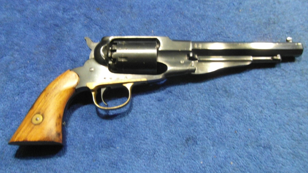 REWOLWER REMINGTON CAL 36, ROK 1976