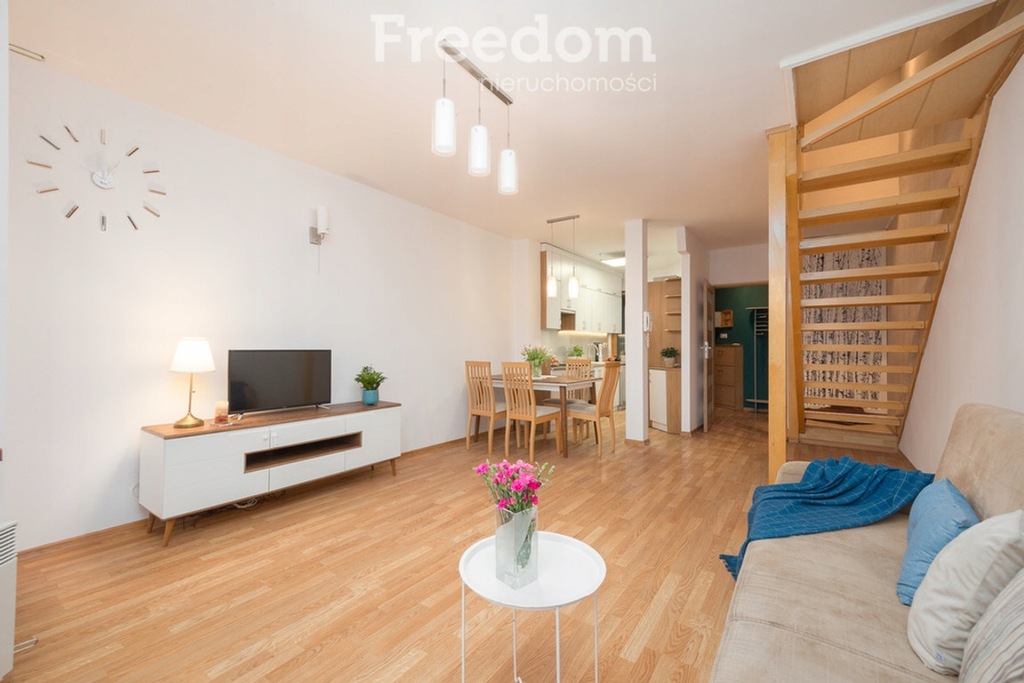 Dom, Piastów, Pruszkowski (pow.), 73 m²