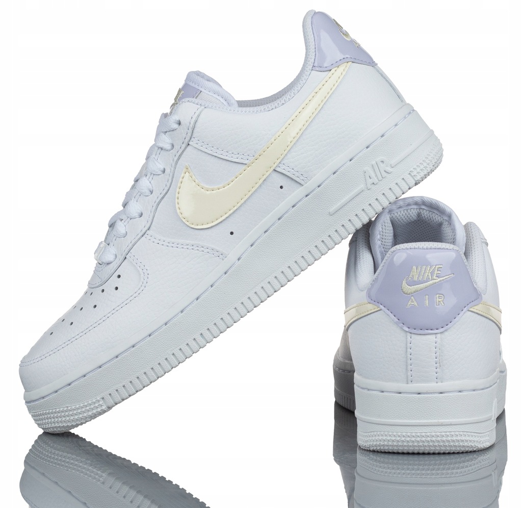 BUTY SPORTOWE WMNS NIKE AIR FORCE 1 '07 FN3501 100 R-37,5