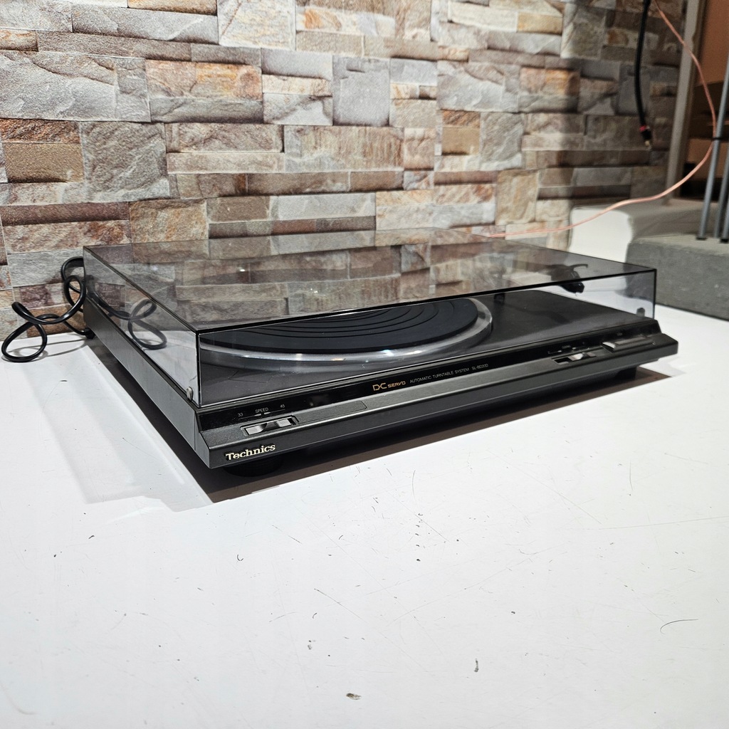Gramofon Technics SL-BD20D czarny