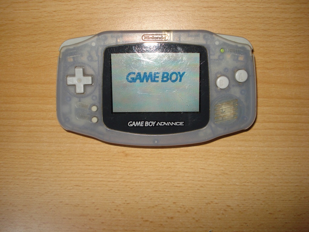Konsola Game Boy ADVANCE AGB-001