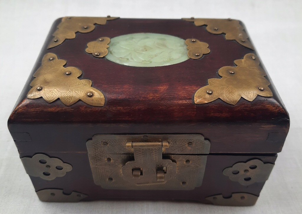 Kasetka szkatułka pudełko drewniane kłódka