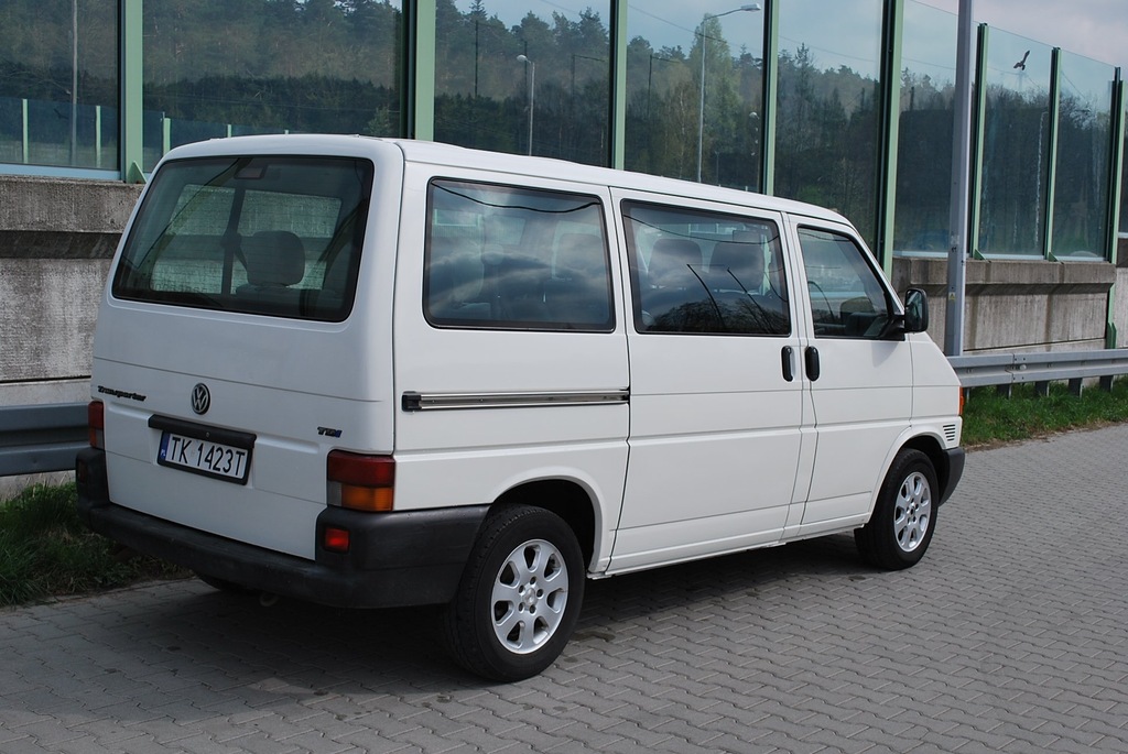 Volkswagen t4 Transporter 9 osobowy 7402490650