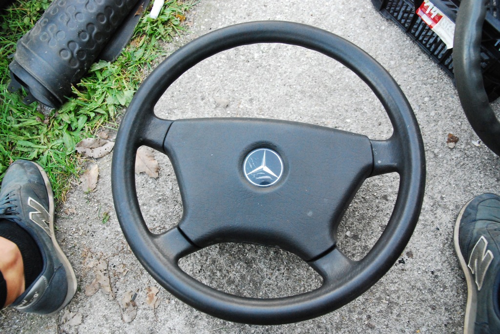 Mercedes w124 kierownica kompletna 507166 LIFT 7728729146 oficjalne archiwum Allegro
