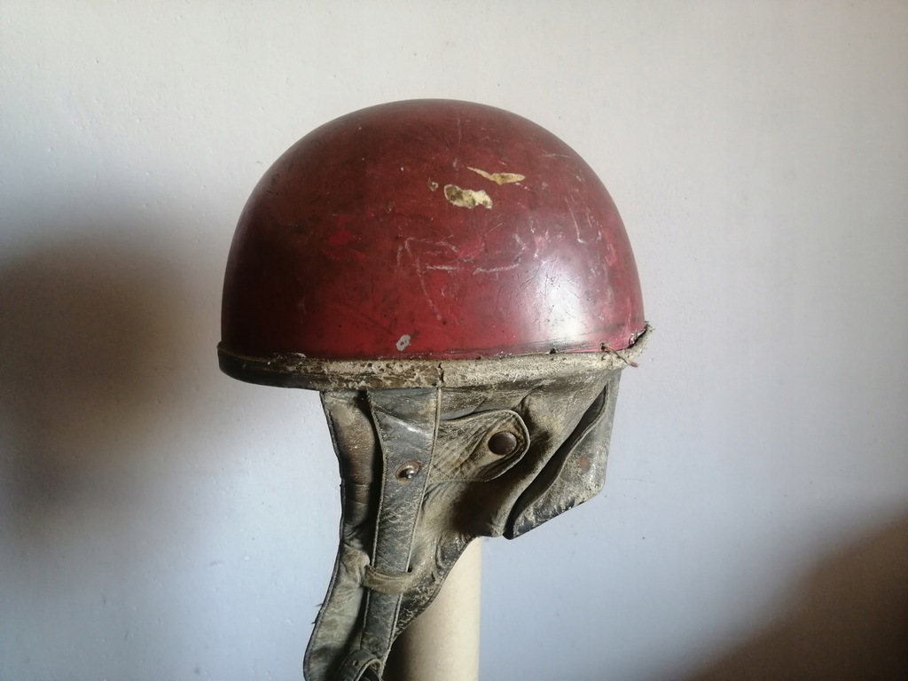 KASK ORZESZEK ORYGINAŁ Z PRL KOMAR WSK HEŁM NITRON