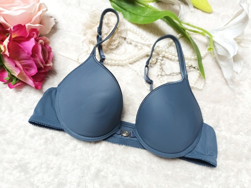 (6) QUEENTEX BIUSTONOSZ PUSH UP 75 A