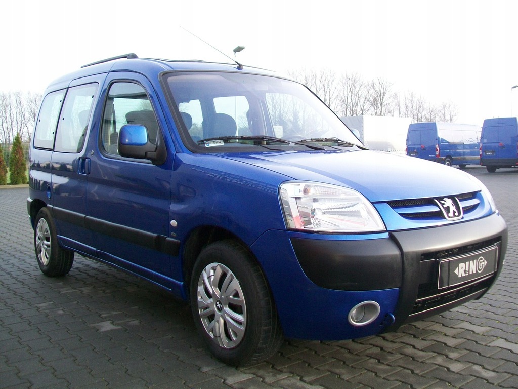 Peugeot Partner 2,0HDI 90KM A/C 5 DRZWI SOLAR DACH